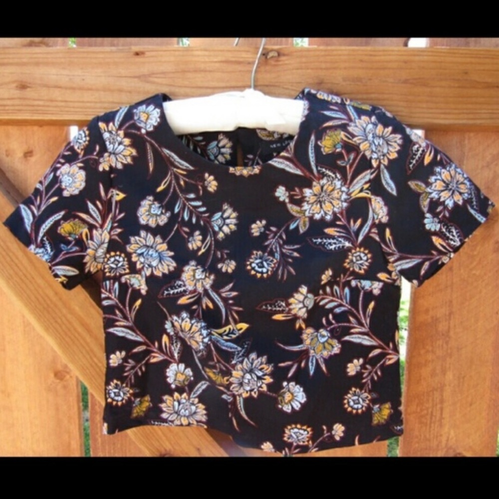 New Look floral crop top